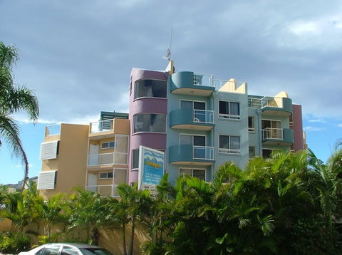 Burlington Holiday Apartments - Accommodation Ballina 2