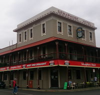 Semaphore Hotel - Accommodation Ballina