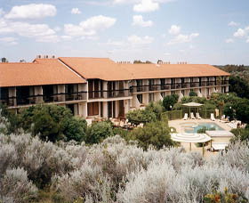 Club Capricorn - Accommodation Ballina 0