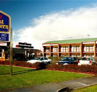 Taylors Lakes Hotel - Accommodation Ballina