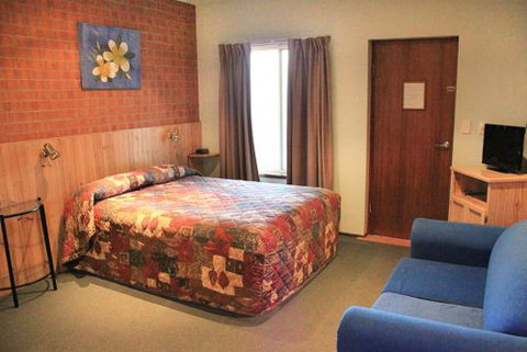Catalina Motel Lake Macquarie - Accommodation Ballina 2