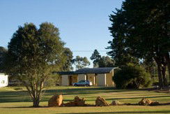  William Macintosh Motor Lodge - Accommodation Ballina 0