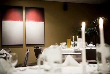 Crowne Plaza Canberra - Accommodation Ballina 2