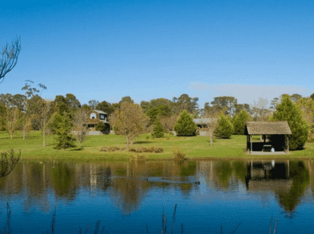 Sanctuary Park Cottages - Accommodation Ballina