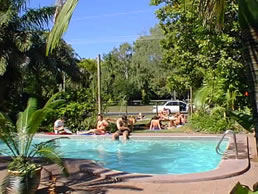 Dougies Backpacker Resort - Accommodation Ballina 0