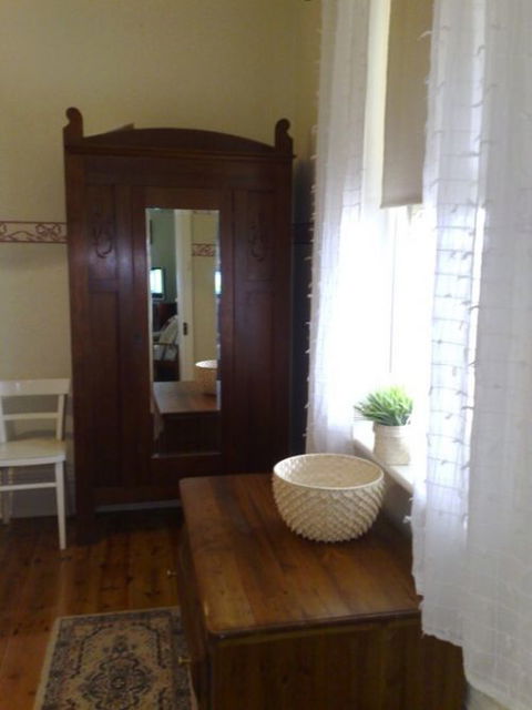 Charlie Bates Cottage - Accommodation Ballina 8