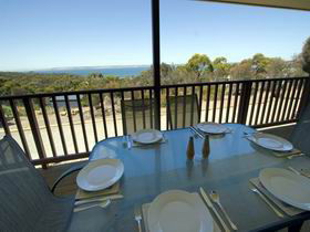 American River Water View Cottage - Accommodation Ballina 0