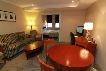 Quality Hotel Batman's Hill On Collins - Accommodation Ballina 14
