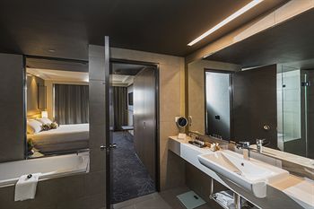 PARKROYAL Darling Harbour, Sydney - Accommodation Ballina 13