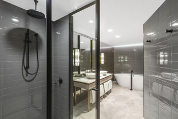 Radisson Blu Plaza Hotel Sydney - Accommodation Ballina 57