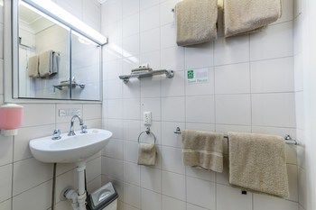 Best Western Melbourne's Princes Park Motor Inn - Accommodation Ballina 18