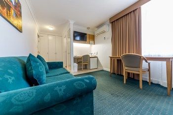 Best Western Melbourne's Princes Park Motor Inn - Accommodation Ballina 21