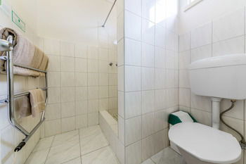 Best Western Melbourne's Princes Park Motor Inn - Accommodation Ballina 39