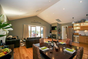Lilies Luxury Retreats - Accommodation Ballina 32