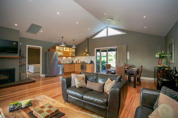 Lilies Luxury Retreats - Accommodation Ballina 43