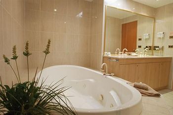 The Hermitage Motel - Accommodation Ballina 4