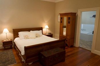 Tizzana Winery Bed & Breakfast - Accommodation Ballina 11