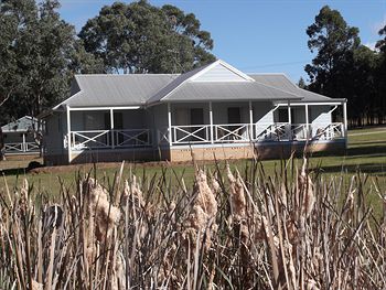 Cam-Way Estate - Accommodation Ballina 1