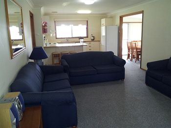 Cam-Way Estate - Accommodation Ballina 4