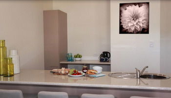H Boutique Hotel - Accommodation Ballina 22