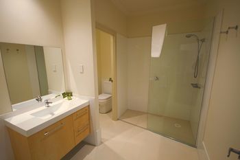 H Boutique Hotel - Accommodation Ballina 41