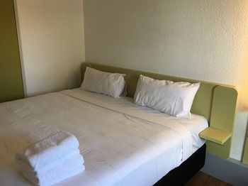 Ibis Budget St Peters - Accommodation Ballina 0