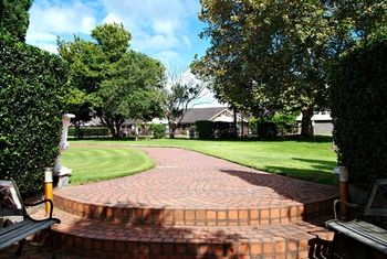 Airport Motel Sir Francis Drake - Accommodation Ballina 10