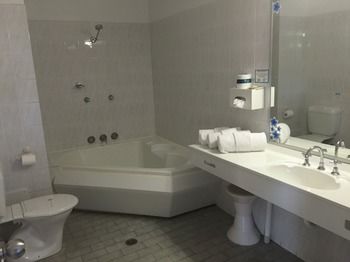 Ulladulla Harbour Motel - Accommodation Ballina 33