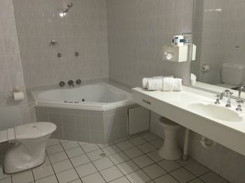 Ulladulla Harbour Motel - Accommodation Ballina 43