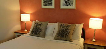 Belford Cottages - Accommodation Ballina 2