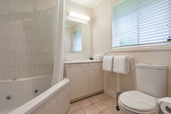 Yarra Gables Motel - Accommodation Ballina 42