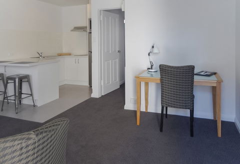 BEST WESTERN Fawkner Airport Motor Inn And Serviced Apartments - Accommodation Ballina 2