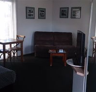 Budget On The Lake - Accommodation Ballina