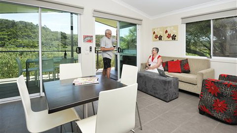 Port Campbell Holiday Park - Accommodation Ballina 0