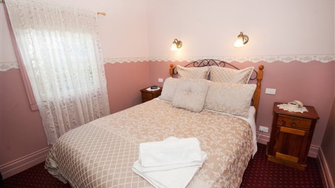 Glazebrook Cottage B&B Ballarat - Accommodation Ballina 0