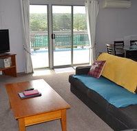 House on the Hill Port Campbell - Accommodation Ballina