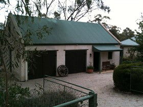 Coach House St Helens Cottages - Accommodation Ballina 0