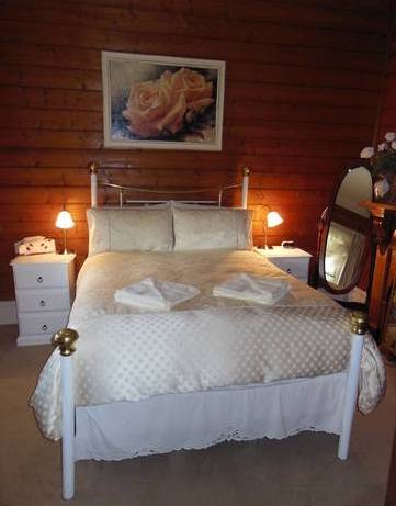 Airleigh Rose Cottage - Accommodation Ballina 3