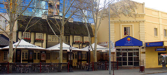Perth WA Accommodation Ballina