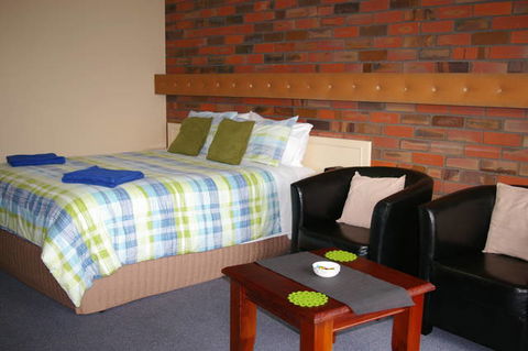 Coorrabin Motor Inn - Accommodation Ballina 0