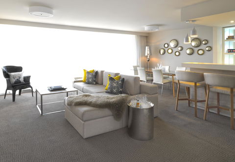 QT Canberra - Accommodation Ballina 7