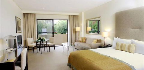 The Hills Lodge Hotel & Spa - Accommodation Ballina 1