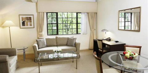 The Hills Lodge Hotel & Spa - Accommodation Ballina 5