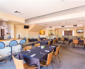 Mackay Rose Motel - Accommodation Ballina 0