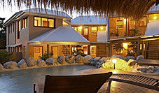 L Auberge Apartments Noosa - Accommodation Ballina 1