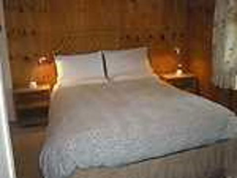 Fairview Farm Cottages - Accommodation Ballina 0