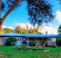 M.J Yurts Ballandean - Accommodation Ballina