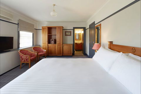 Brassey Hotel - Accommodation Ballina 5
