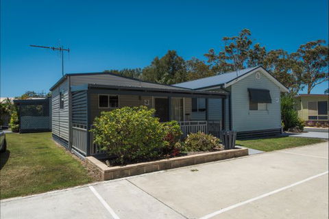 Colonial Holiday Park And Leisure Village - Accommodation Ballina 6