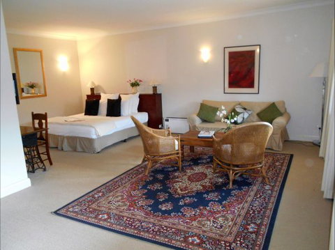 Fitzroy Inn Historic Retreat - Accommodation Ballina 5